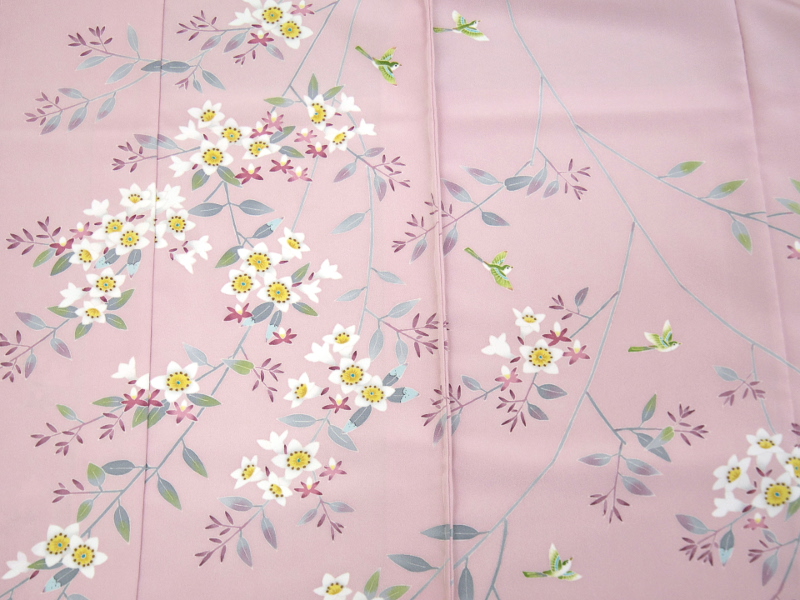 南天うつぎに小鳥 作：藤村建雄