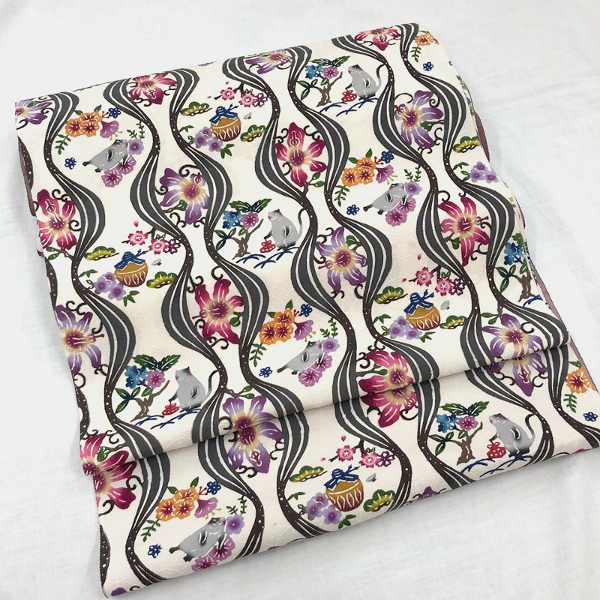 ストーリーのある帯