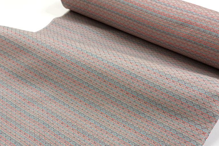 米沢織の木綿きもの「めんこっとん」