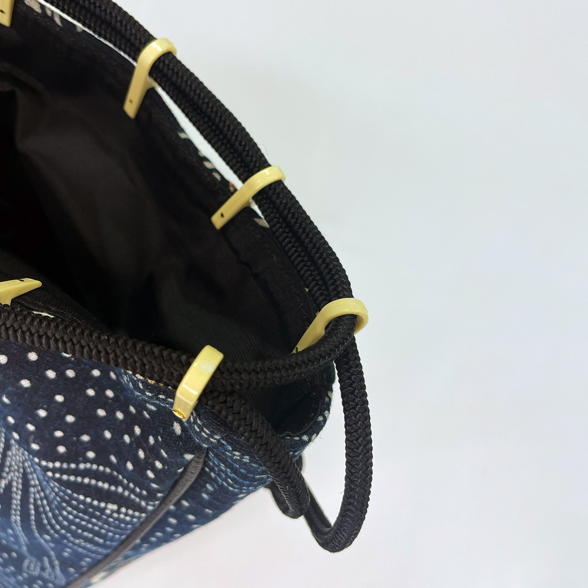 藍染布団地 信玄袋 鶴 - 画像 (3)