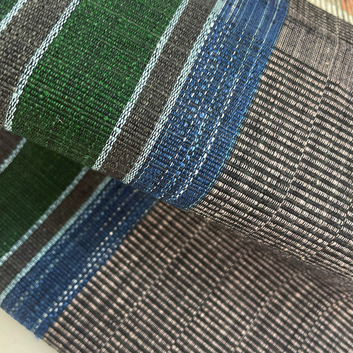 本場結城紬 銀座【着物4602】本場結城紬 消炭色 蜀江錦文（反端 証紙付