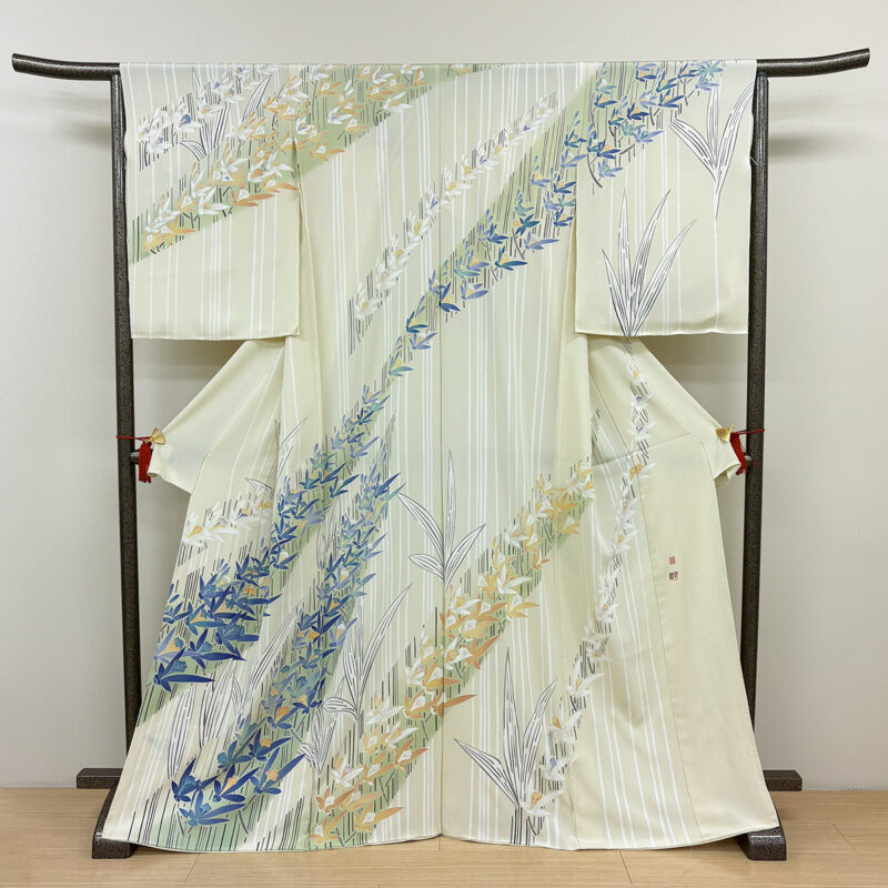 【秋の大バーゲン】本加賀友禅訪問着 白坂幸蔵（石川県指定無形文化財加賀友禅技術保存会会員）作 「シラン」